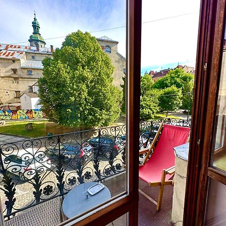 Romantic Apartments - Оn Valova Street Leopoli Esterno foto