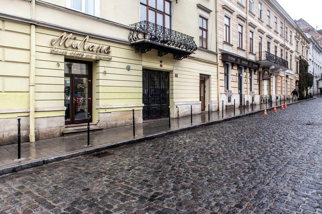 Romantic Apartments - Оn Valova Street Leopoli Esterno foto